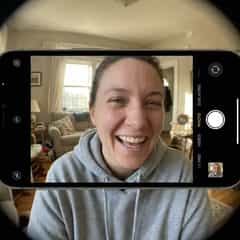 Expressive Selfie